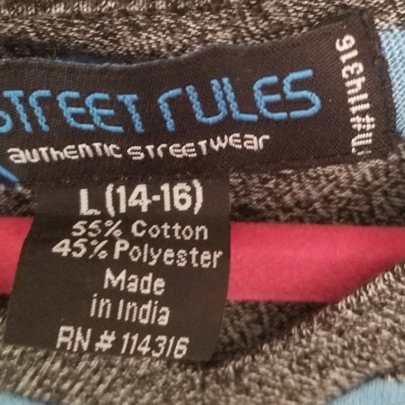 striped t-shirt - Picture 2 of 2